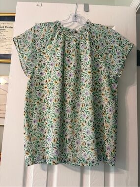 Ann Taylor  Floral Puff-Sleeve Top - Green & Lavender